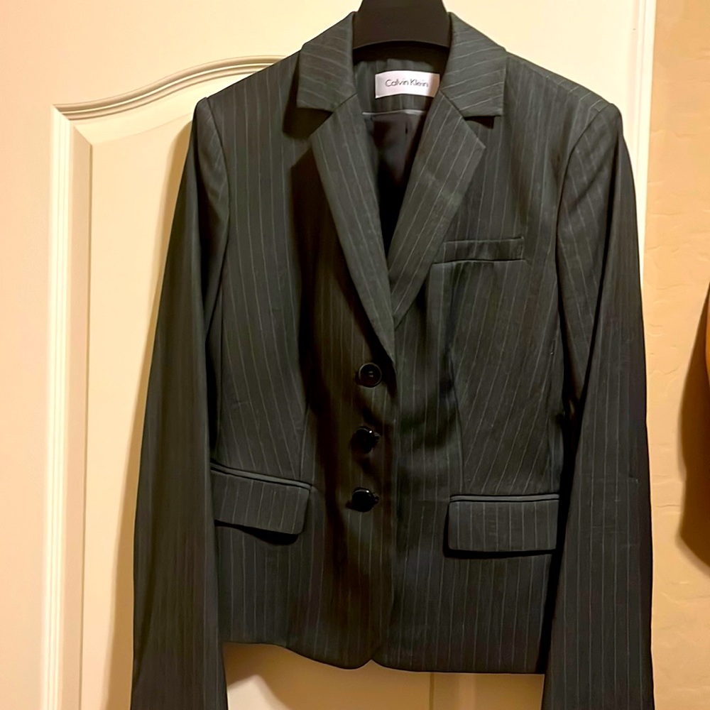 Calvin Klein 2 piece y2k pinstripe suit